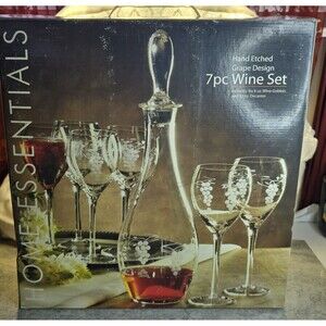 Home Essentials & Beyond 7-Piece Wine Set  Hand Etched Grape Decanter & 6 Goblet